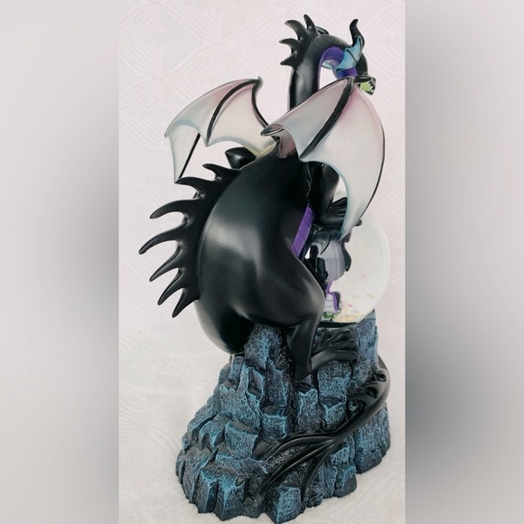 Disney Store Disney Villains Maleficent Dragon Musical Snow Globe - Picture 5 of 13